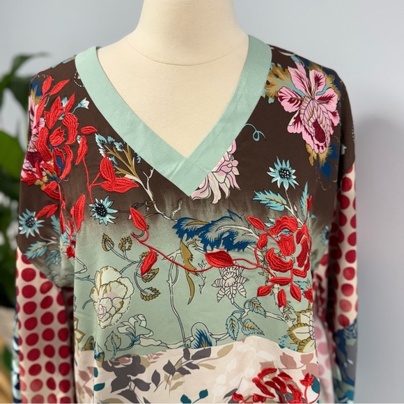 Soft Surroundings Izumi Kimono Sleeve Tunic Top M Embroidered Mixed  Patchwork - Picture 5 of 10